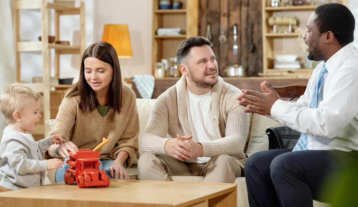 Le rôle de l'agent immobilier à l'ère numérique : réinventer son métier pour mieux servir les clients